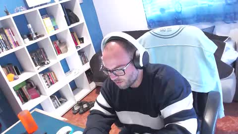 ravingr3d3 online show from November 2025 02:27:01 PM