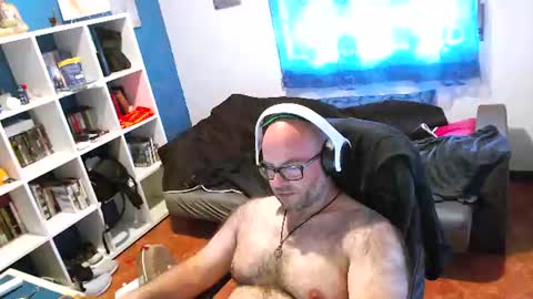 ravingr3d3 online show from June 2026 11:14:01 AM
