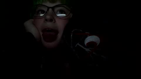 Snapshot of ravyn_xoxo chatting on January 2025 06:24:02 AM Ravynn 3 online show from January 2025 06:24:02 AM