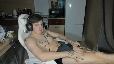 Snapshot of ray_hill chatting on December 2024 05:59:02 AM Ray online show from December 2024 05:59:02 AM