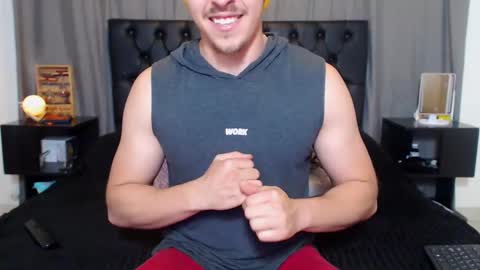 Ray online show from December 2024 12:19:01 AM