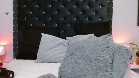 Ray online show from February 2025 02:25:01 AM