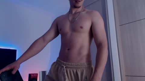 Ray online show from September 2025 11:07:01 PM