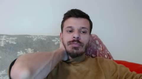 Snapshot of rayann27 chatting on December 2025 10:37:02 PM rayan online show from December 2025 10:37:02 PM