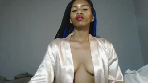 rayannae online show from February 2026 07:35:01 AM