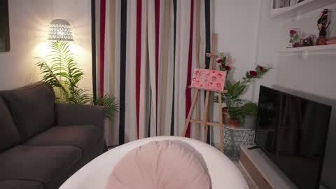 Snapshot of raychell_black chatting on February 2026 04:06:01 PM Raychell Black online show from February 2026 04:06:01 PM