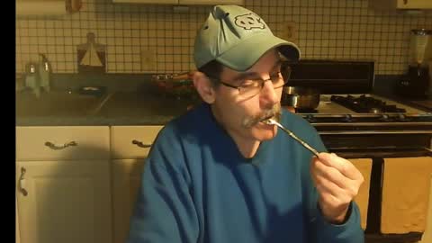 Ray online show from December 2024 11:45:01 AM