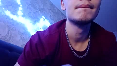 Snapshot of raymartino chatting on February 2025 02:46:01 AM RayMartino online show from February 2025 02:46:01 AM