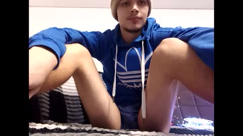 Snapshot of raymartino chatting on December 2025 09:31:02 PM RayMartino online show from December 2025 09:31:02 PM