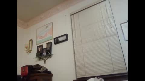rayvenveil online show from May 2026 05:03:02 AM