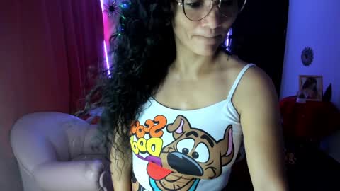 Danna online show from December 2024 11:31:01 PM