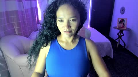 Danna online show from January 2025 10:48:01 PM