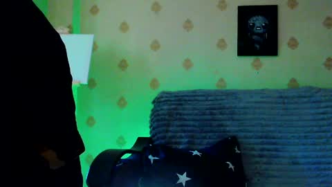 Snapshot of raziel_haze chatting on April 2026 02:22:01 PM Yrriel Strife Candy-Demon Caveboy mr. Cringe online show from April 2026 02:22:01 PM