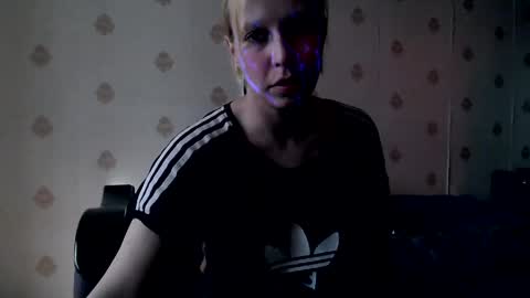 Snapshot of raziel_haze chatting on April 2026 06:27:01 AM Yrriel Strife Candy-Demon Caveboy mr. Cringe online show from April 2026 06:27:01 AM