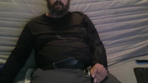 Snapshot of razumuhin chatting on December 2024 01:07:01 AM PLAYING COCK HERO online show from December 2024 01:07:01 AM