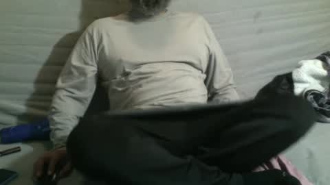 Snapshot of razumuhin chatting on December 2024 11:16:01 PM PLAYING COCK HERO online show from December 2024 11:16:01 PM