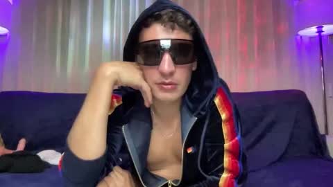 Josh online show from October 2025 11:37:02 PM