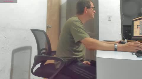 realdreamswc online show from May 2026 11:53:01 PM