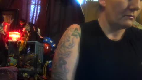 Snapshot of reallyredrum69th chatting on October 2025 08:59:01 PM reallyredrum69th online show from October 2025 08:59:01 PM