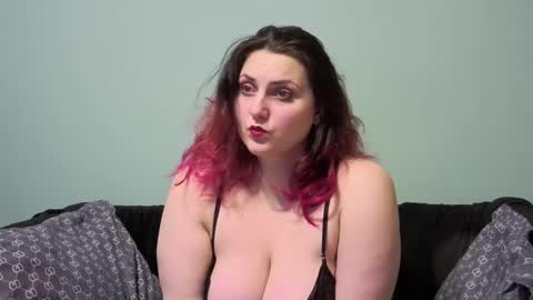 Snapshot of realsweet_goddess chatting on February 2025 12:10:02 AM Realsweet Goddess online show from February 2025 12:10:02 AM