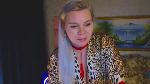 Im a little sick. Ill be back soon. online show from November 2025 02:24:02 PM