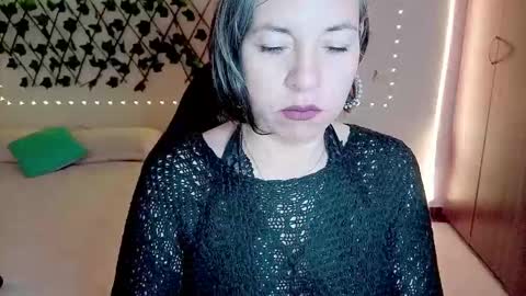 Rebbeca online show from December 2025 11:05:01 AM