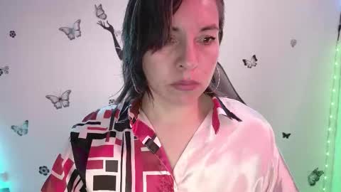 Snapshot of rebbeca09 chatting on March 2026 01:04:02 PM Rebbeca online show from March 2026 01:04:02 PM