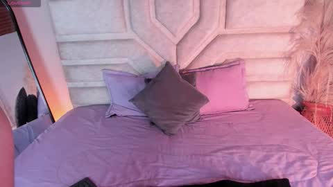 Snapshot of rebe_ka_ chatting on November 2025 12:16:01 PM Rebeca online show from November 2025 12:16:01 PM