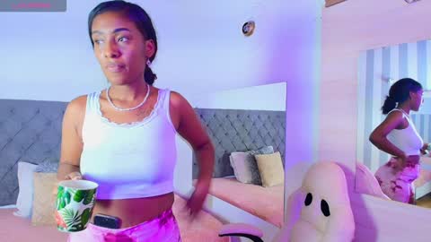 Snapshot of rebeca_cortez1 chatting on January 2025 03:45:02 AM I invite you to my birthday on November 3th online show from January 2025 03:45:02 AM