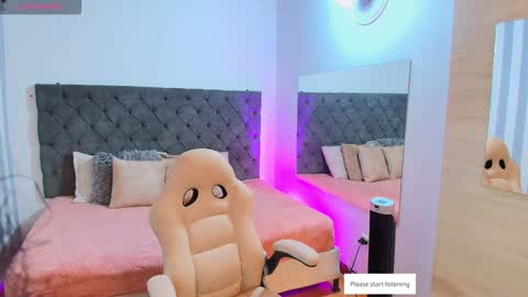 Snapshot of rebeca_cortez1 chatting on January 2025 03:31:01 AM I invite you to my birthday on November 3th online show from January 2025 03:31:01 AM