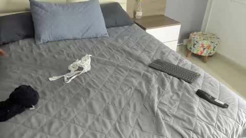 Snapshot of rebeca_cortez1 chatting on September 2025 07:37:01 PM I invite you to my birthday on November 3th online show from September 2025 07:37:01 PM