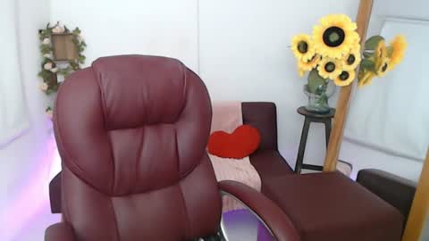 REBECA online show from June 2026 03:00:02 PM