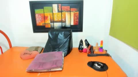 rebecabanks online show from January 2025 09:39:02 AM