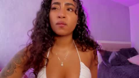 Snapshot of rebecaharrison111 chatting on December 2024 06:43:01 PM Rebeca online show from December 2024 06:43:01 PM