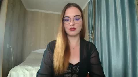 Rebecca online show from September 2025 01:22:02 PM