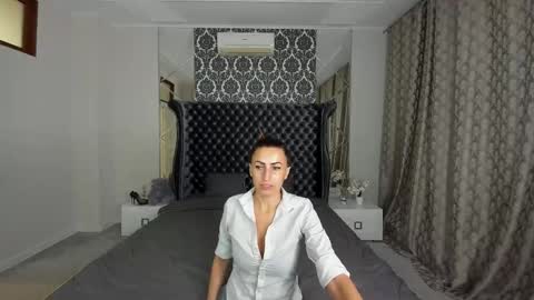 rebecca_diamonds online show from October 2025 05:27:01 AM