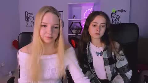 Snapshot of rebecca_smile_ chatting on September 2025 12:21:02 PM rebecca_smile_ online show from September 2025 12:21:02 PM