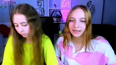 Snapshot of rebecca_smile_ chatting on October 2025 05:37:01 AM rebecca_smile_ online show from October 2025 05:37:01 AM