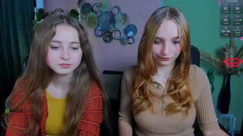 Snapshot of rebecca_smile_ chatting on October 2025 12:50:01 PM rebecca_smile_ online show from October 2025 12:50:01 PM