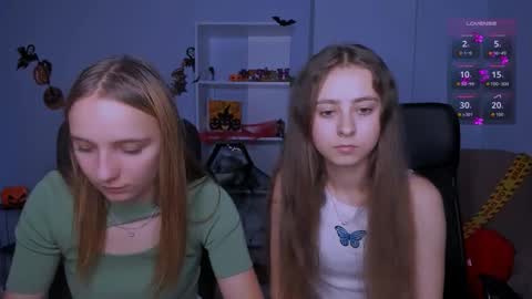 Snapshot of rebecca_smile_ chatting on October 2025 01:10:02 PM rebecca_smile_ online show from October 2025 01:10:02 PM