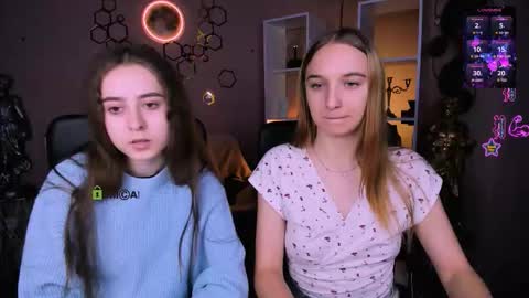 Snapshot of rebecca_smile_ chatting on December 2025 01:15:01 PM rebecca_smile_ online show from December 2025 01:15:01 PM