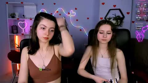 rebecca_smile_ online show from May 2026 07:33:01 PM