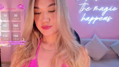 Snapshot of rebeccahudson_ chatting on March 2026 08:05:01 PM Rebe online show from March 2026 08:05:01 PM