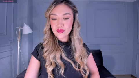 Snapshot of rebeccahudson_ chatting on April 2026 08:20:01 PM Rebe online show from April 2026 08:20:01 PM