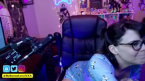 Rebecca Love online show from February 2025 09:07:02 PM