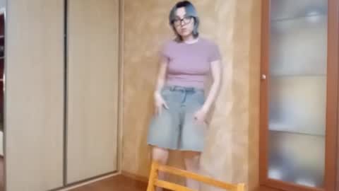 Zoe online show from February 2026 03:04:01 PM