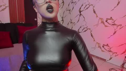 REBEKA online show from October 2025 12:17:02 PM