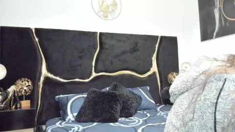 rebekarose online show from November 2025 11:40:01 PM