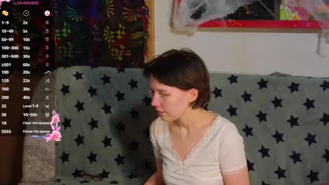 Snapshot of reborn_elf chatting on November 2025 02:18:01 PM Lara online show from November 2025 02:18:01 PM