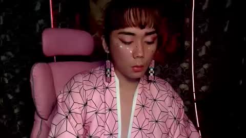 Snapshot of red_kitsune69 chatting on September 2025 08:45:01 PM red_kitsune69 online show from September 2025 08:45:01 PM